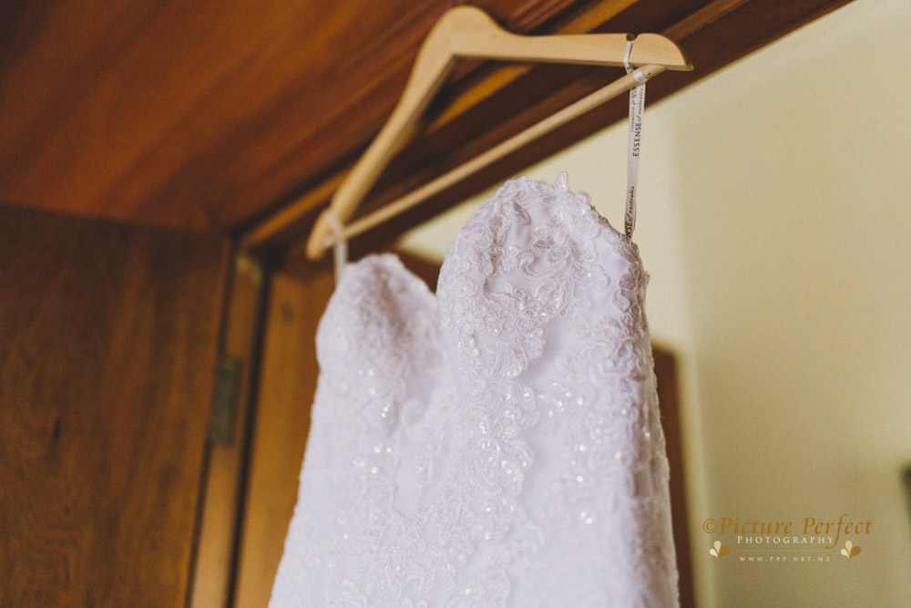 Nicki and Zane wonderful and fun Palmerston North wedding photography at Makoura Lodge 77 Nicki palmerston north wedding 0076